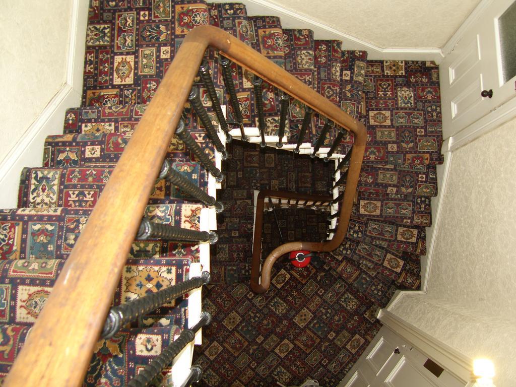 Regis Guest House エディンバラ エクステリア 写真
