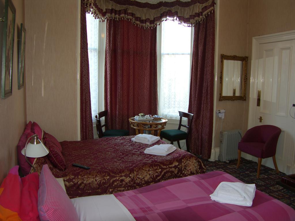 Regis Guest House エディンバラ エクステリア 写真
